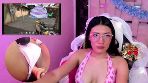 mia online show from December 27, 5:31 am