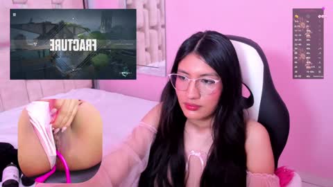 mia online show from January 6, 8:14 am