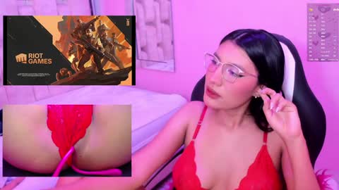 mia online show from January 15, 4:47 am