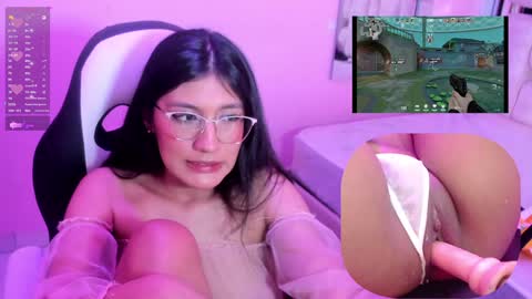 mia online show from January 26, 11:17 am