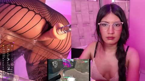 mia online show from January 29, 8:51 am