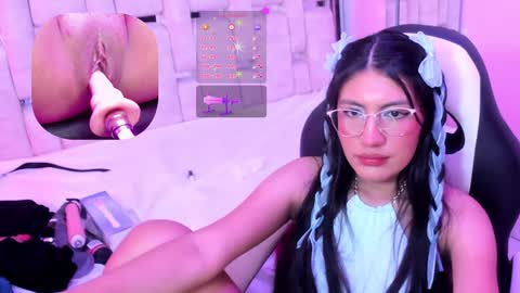 mia online show from January 31, 5:51 am