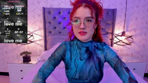 Snapshot of miawinx chatting on December 18, 10:46 pm Mia winx online show from December 18, 10:46 pm