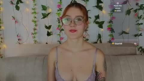 Mia Winx  online show from September 16, 9:49 pm
