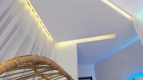 Snapshot of miawoderfull chatting on February 4, 3:33 am Mia online show from February 4, 3:33 am