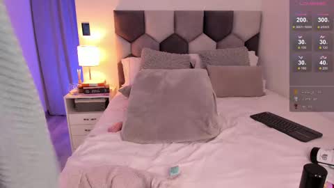 THE BEST LOVRS antonio flatlastifoundyoulautrebleudrpapaolu donnie lbsunkown1804 online show from February 20, 6:17 am