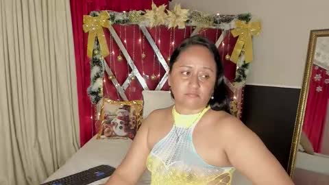 micaelahott_ online show from December 3, 3:03 am