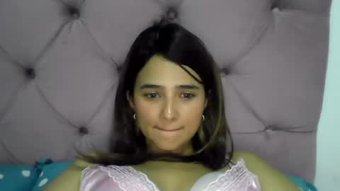 micaelamoreno18 online show from July 25, 4:54 am