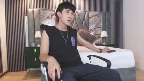 Michael online show from February 3, 7:30 pm