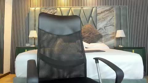 Michael online show from March 28, 7:24 pm