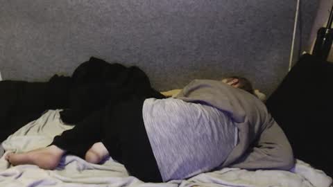 Michael online show from February 3, 10:59 pm