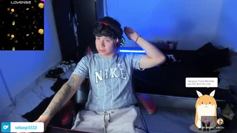 Snapshot of michael_kendall0 chatting on January 14, 11:58 pm michael independent model online show from January 14, 11:58 pm