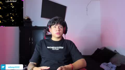 Snapshot of michael_kendall0 chatting on January 21, 11:34 pm michael independent model online show from January 21, 11:34 pm