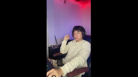 Snapshot of michael_kendall0 chatting on January 24, 8:43 pm michael independent model online show from January 24, 8:43 pm