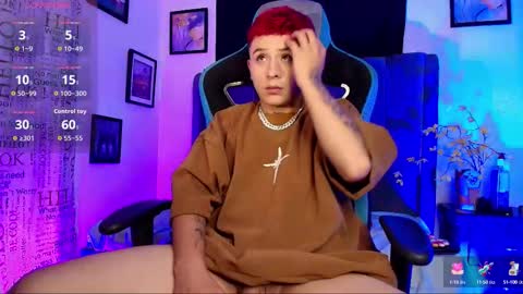 michael_lopez_1 online show from October 3, 1:57 am