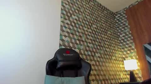 Michael Stevens online show from March 3, 12:16 pm