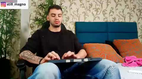 Michael Stevens online show from July 27, 5:42 pm