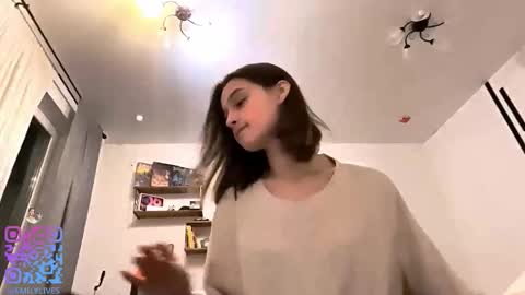 Snapshot of michael_pors chatting on November 8, 2:28 pm Emily online show from November 8, 2:28 pm