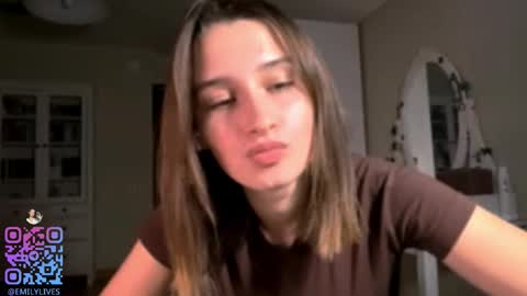 Snapshot of michael_pors chatting on November 15, 3:52 pm Emily online show from November 15, 3:52 pm