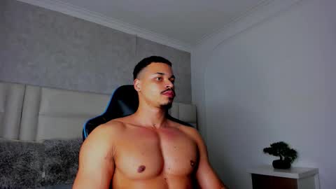 Michael online show from November 20, 3:50 am