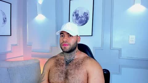 Michael Salens independent model online show from February 4, 2:32 pm