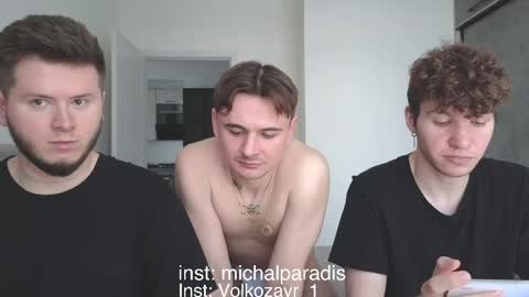 Snapshot of michael_sexdevil chatting on May 2, 3:06 pm michael_sexdevil online show from May 2, 3:06 pm
