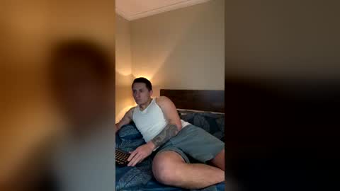 Snapshot of michael_warm chatting on July 11, 7:44 am michael_warm online show from July 11, 7:44 am