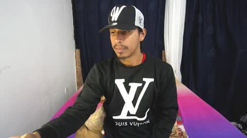 Michael online show from December 18, 5:35 am