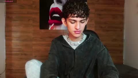 michaelkoiv online show from June 19, 12:31 pm