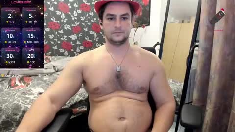 Snapshot of michaelragnar90 chatting on December 9, 7:07 pm michaelragnar90 online show from December 9, 7:07 pm