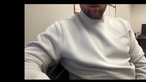 Snapshot of michaelt483 chatting on January 17, 8:12 pm michaelt483 online show from January 17, 8:12 pm