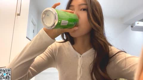 Snapshot of michalkandoll chatting on October 28, 6:10 pm Aidaxo online show from October 28, 6:10 pm