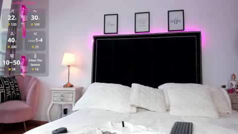 Snapshot of michel_owens chatting on March 24, 12:10 pm michel_owens online show from March 24, 12:10 pm