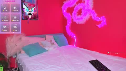 michele_mack online show from November 17, 2:39 am