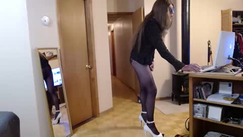 Michelle online show from November 12, 8:19 pm