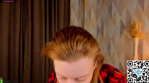 michelle_blond online show from May 24, 1:21 am
