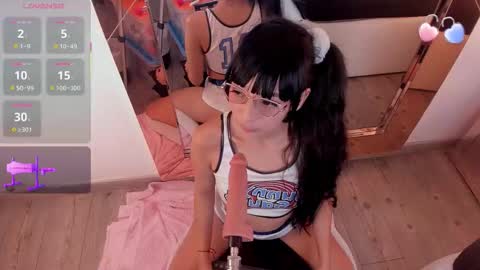 michelle_cutee_ online show from November 26, 8:21 pm