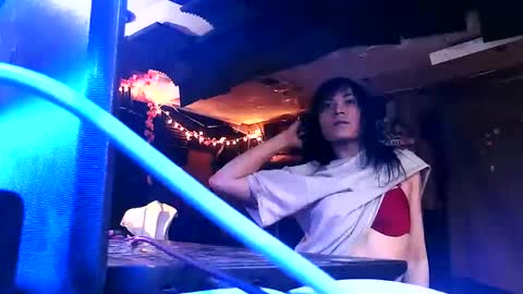 michelle_flowers online show from November 4, 4:22 am