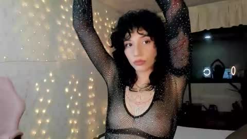 Snapshot of michelleastro chatting on November 30, 4:49 am Michelle Ramirez online show from November 30, 4:49 am