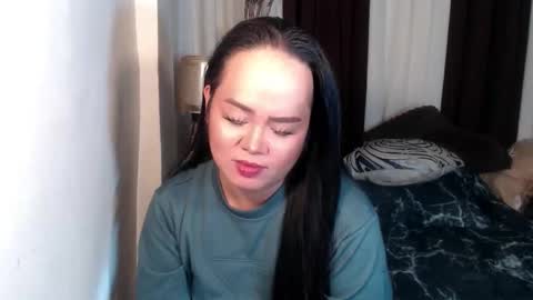 Snapshot of michellechannelxxx chatting on February 24, 5:38 am Michelle online show from February 24, 5:38 am