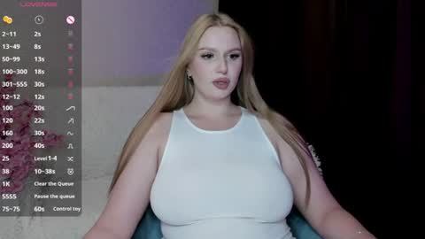Snapshot of michellemilerr chatting on July 15, 9:47 am michellemilerr online show from July 15, 9:47 am