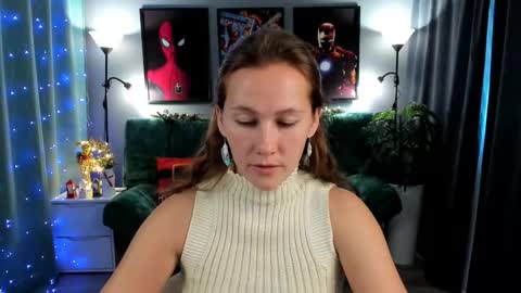 Snapshot of michelleortis chatting on December 14, 5:57 am MichelleOrtis online show from December 14, 5:57 am