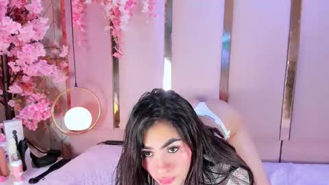 Michelle  online show from November 9, 9:13 pm