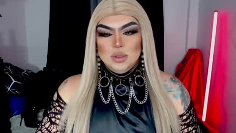 Michelle online show from December 5, 6:59 pm