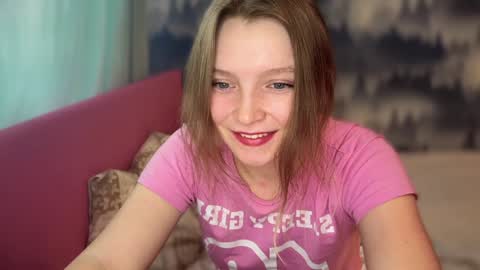Jessy and Steve online show from December 5, 6:43 am