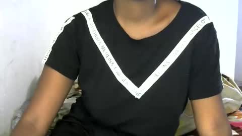 michou61 online show from November 1, 4:14 am