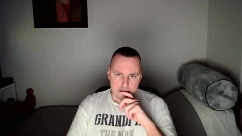 Snapshot of micic3 chatting on May 15, 1:34 am micic3 online show from May 15, 1:34 am