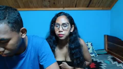 Snapshot of mickaking chatting on December 1, 8:41 am mickaking online show from December 1, 8:41 am