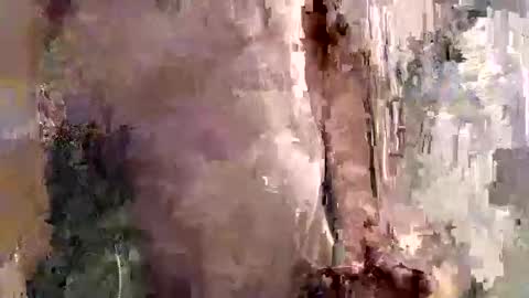 Snapshot of mickavis1975 chatting on April 3, 4:43 am mickavis1975 online show from April 3, 4:43 am