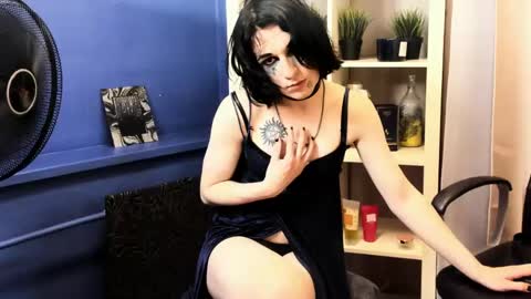 Micke online show from June 3, 2:33 pm